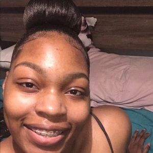 Meet your Posher, Jade